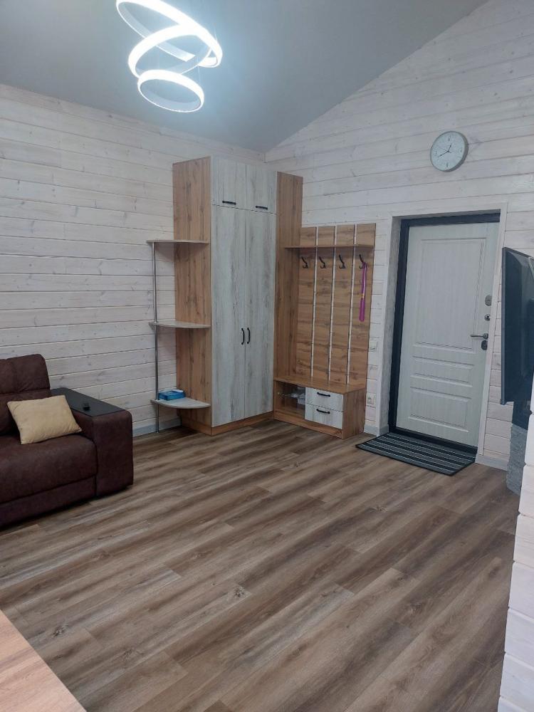 Коттедж Улучшенный 2-комнатный благоустроенный