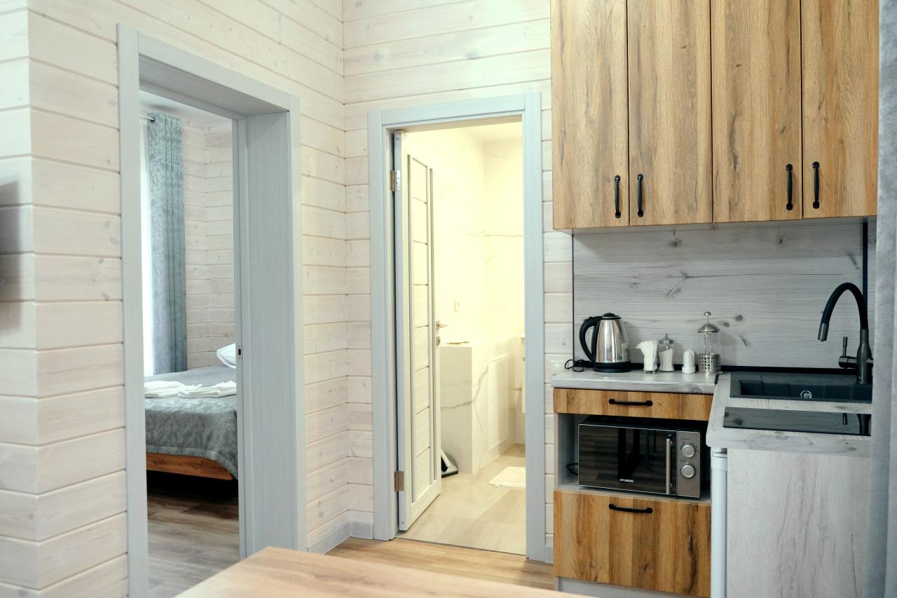 Коттедж Улучшенный с камином 2-комнатный