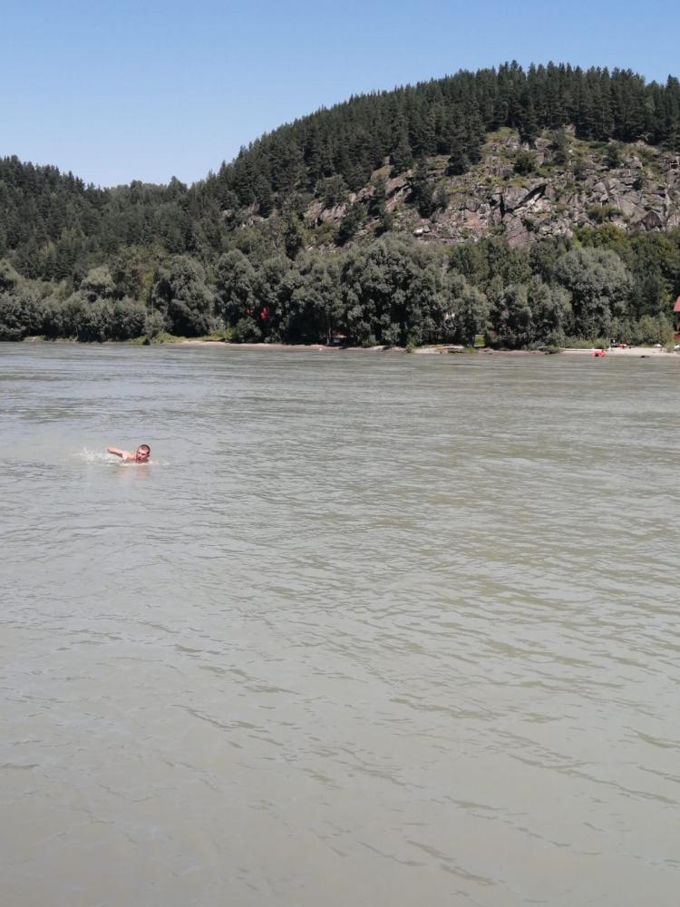 Отдых на Алтае на реке Катунь