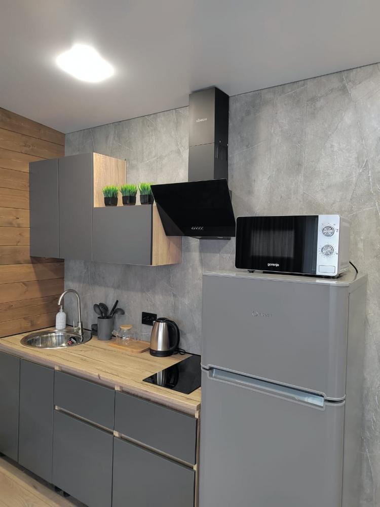 Люкс №5 трехкомнатный с кухней