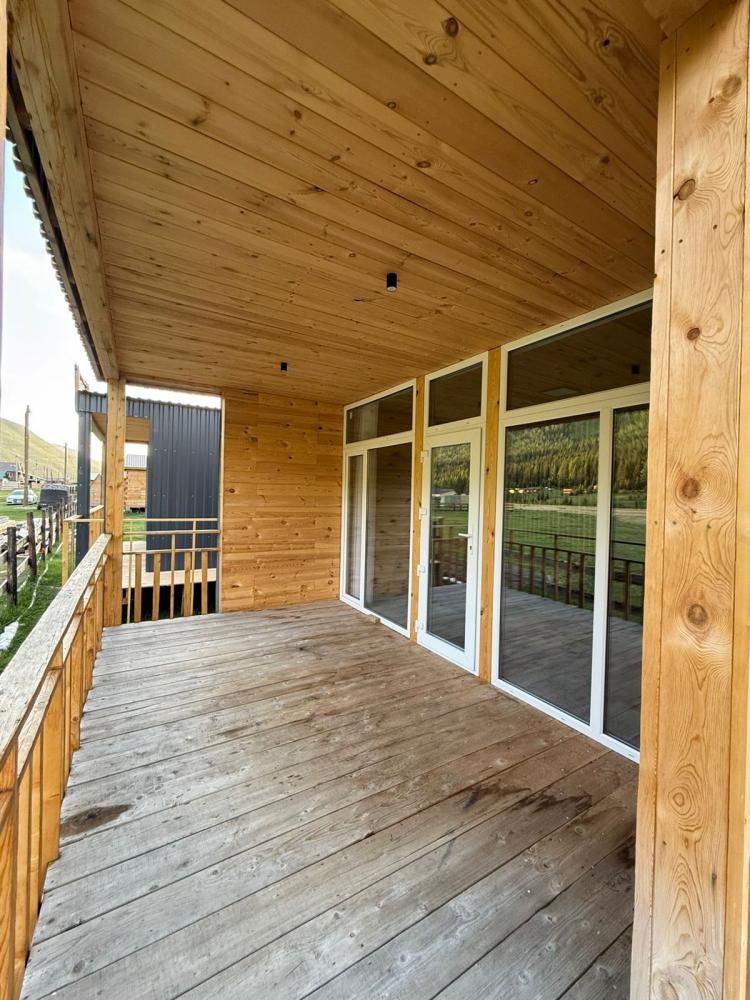 Домик Люкс 2-4-х местный