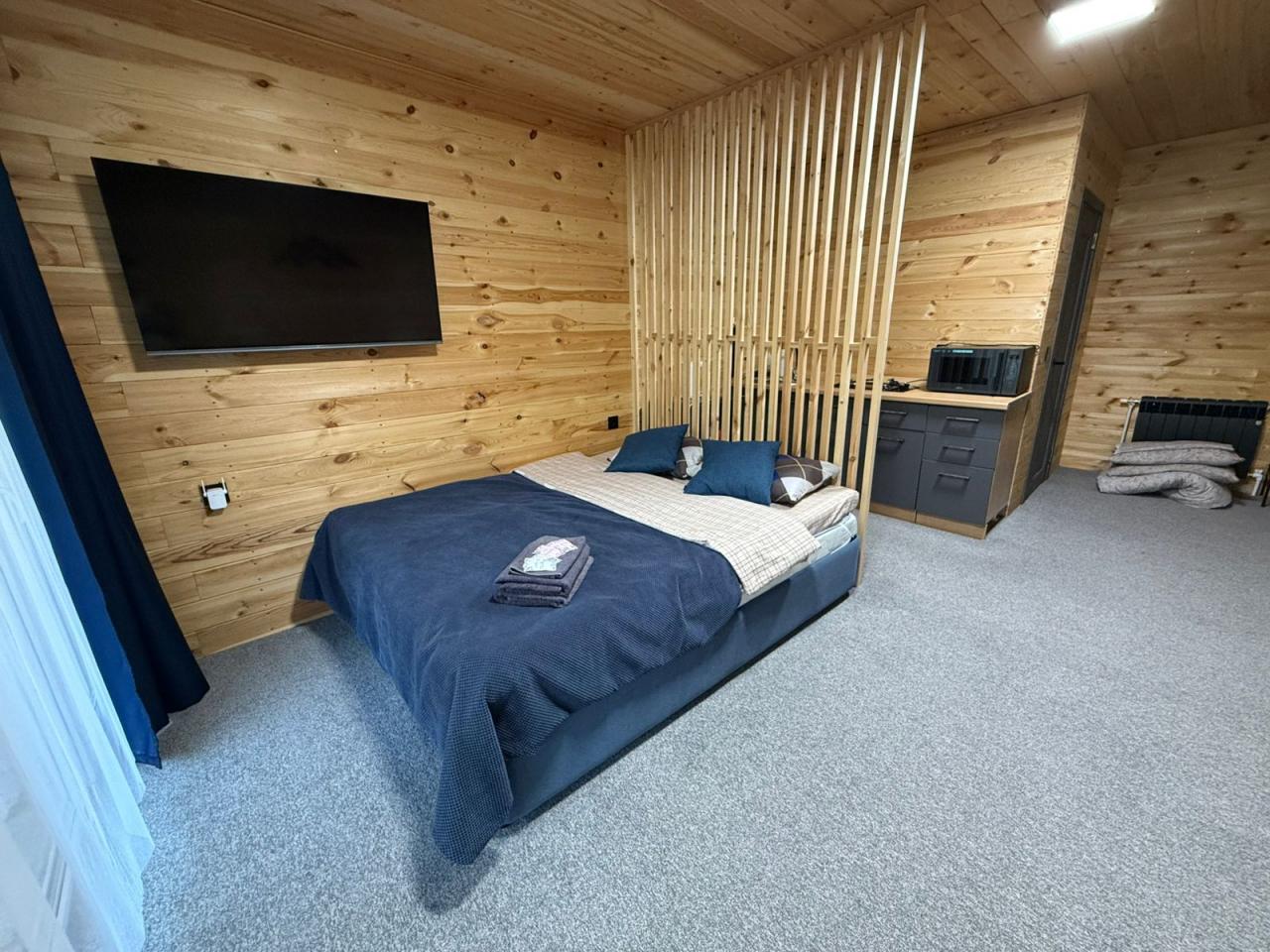 Домик Люкс 2-4-х местный