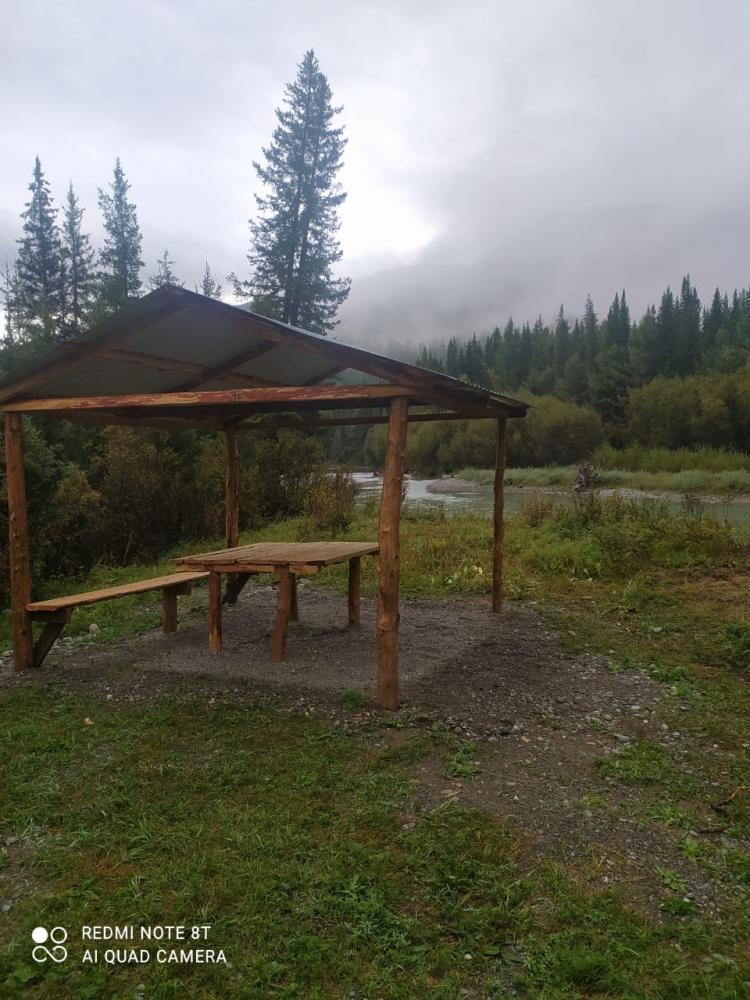 Кемпинг на Алтае в Джазаторе "Первый кордон"