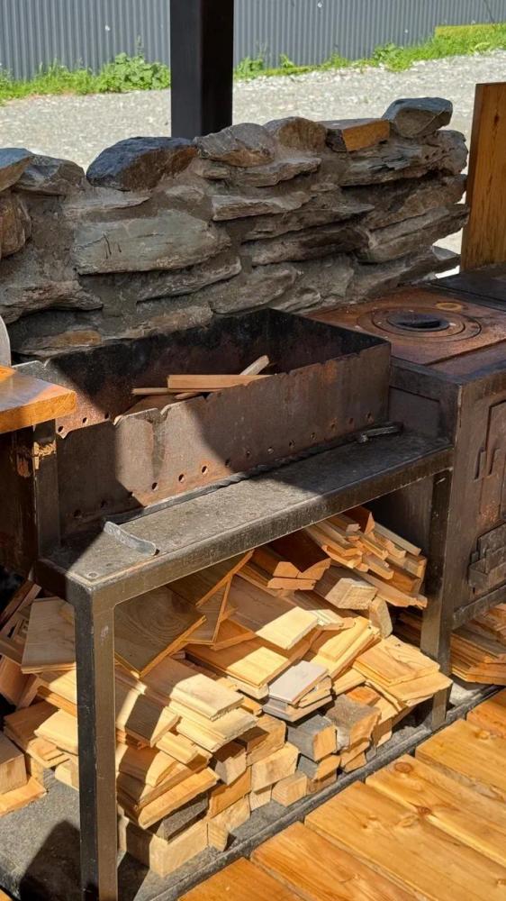 Беседка с мангалом и печью