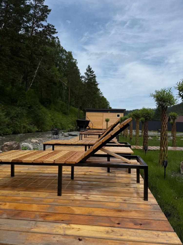 Отдых на Алтае у реки Узнезя на турбазе "Горный Рай"