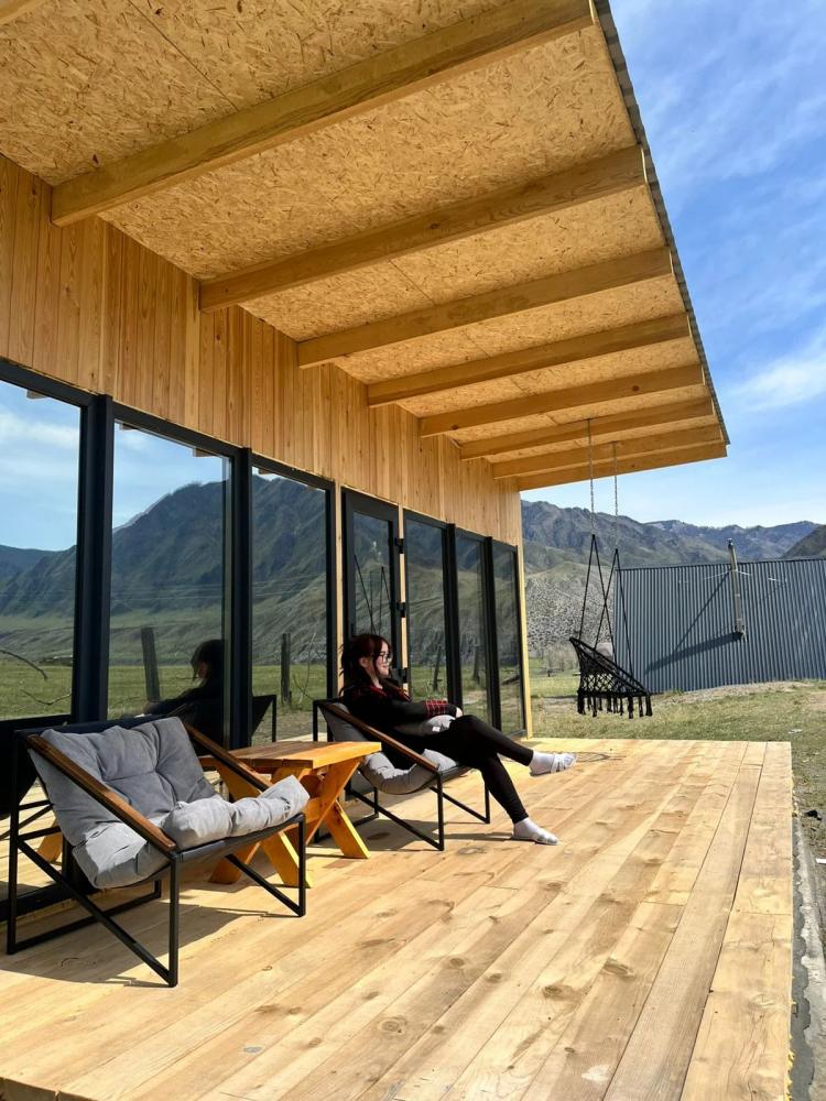 Модульный дом на Алтае у реки Катунь возле Инегень