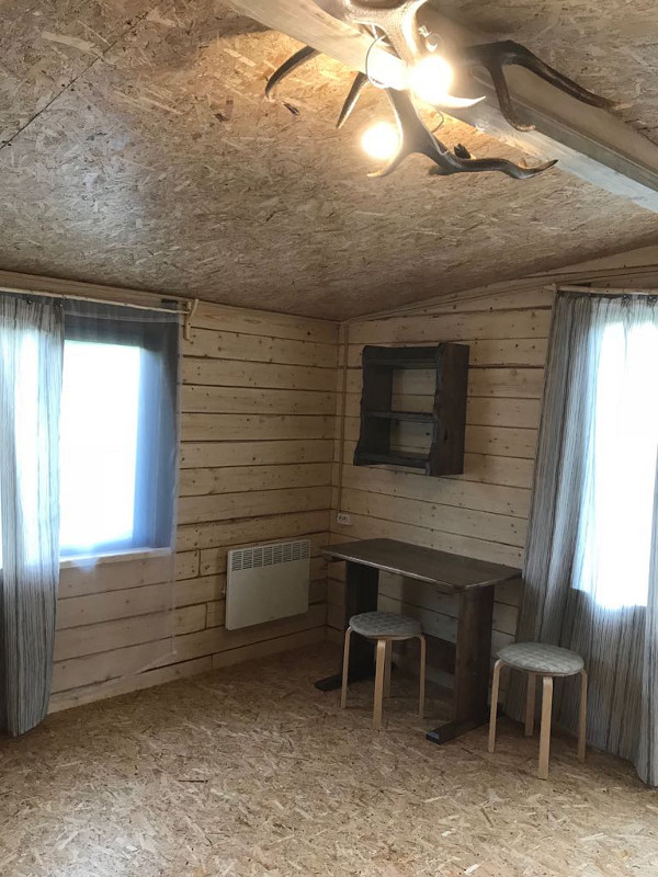 Домик №3, №4 с верандой у ручья