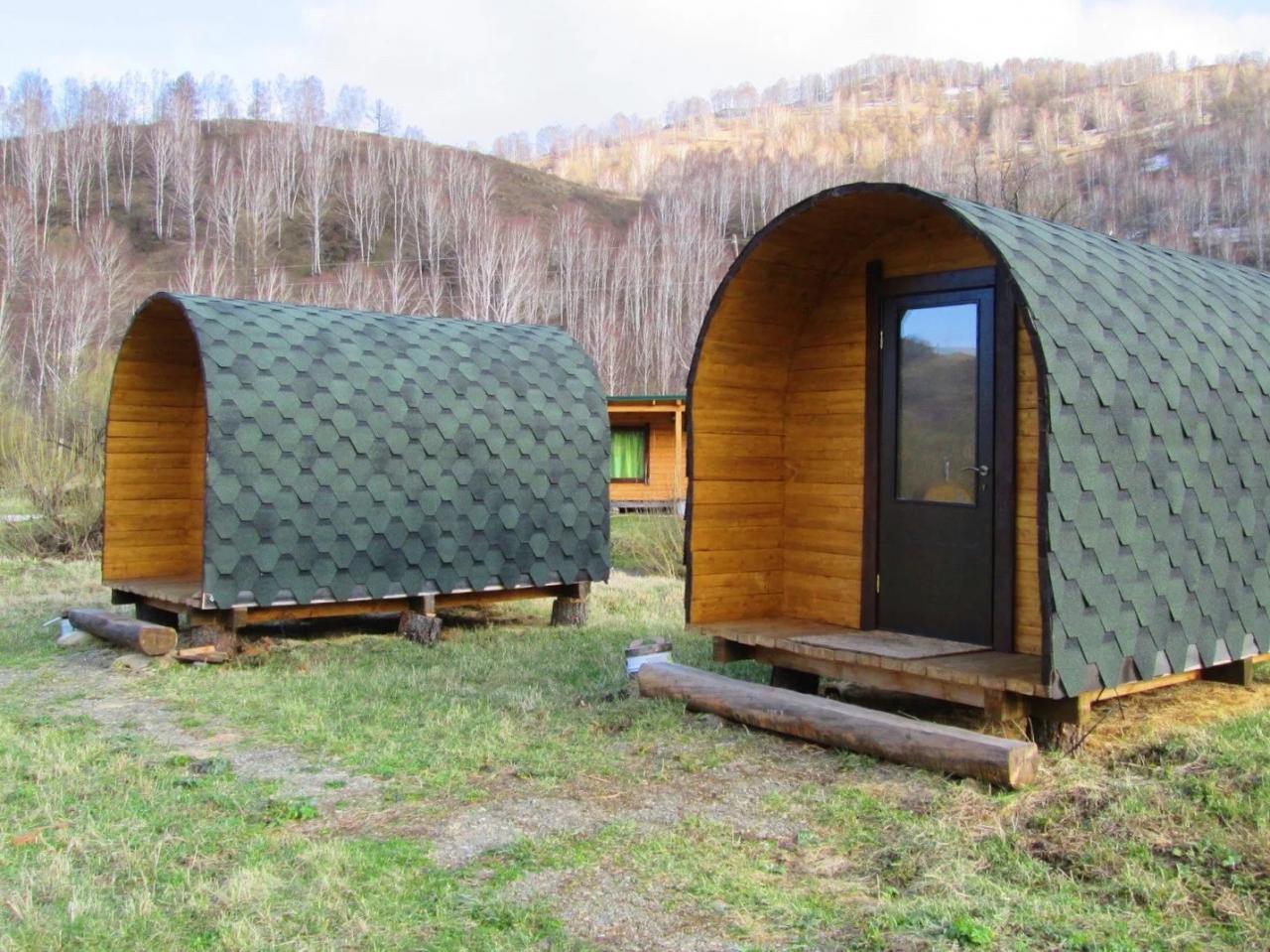 Домики - бунгало на Алтае