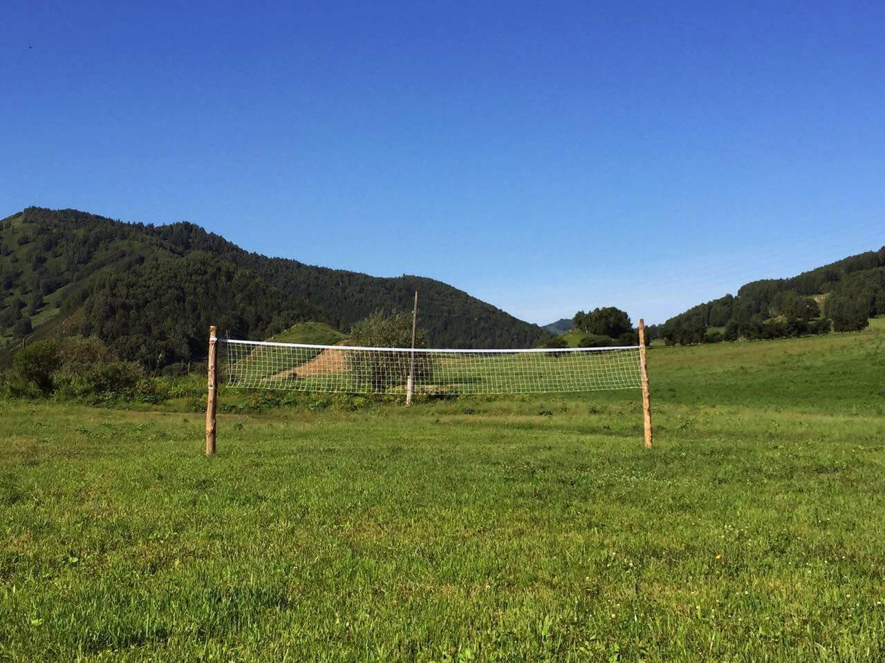 Волейбольная площадка