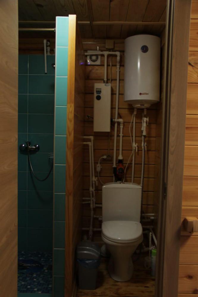 Санузел в 4-х местном доме