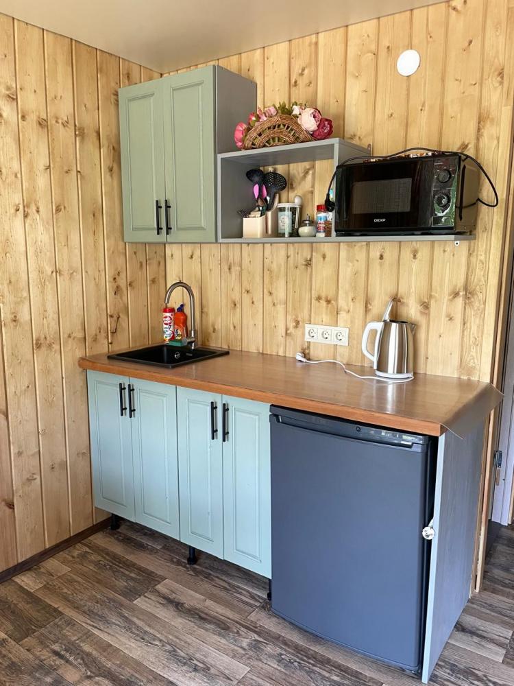 Шале у реки Чемал 