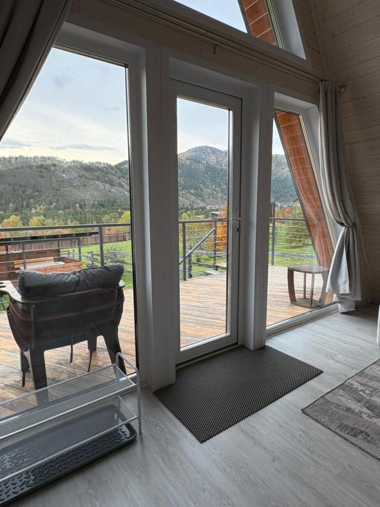 Гостевой дом  Менжелик вблизи Чемала