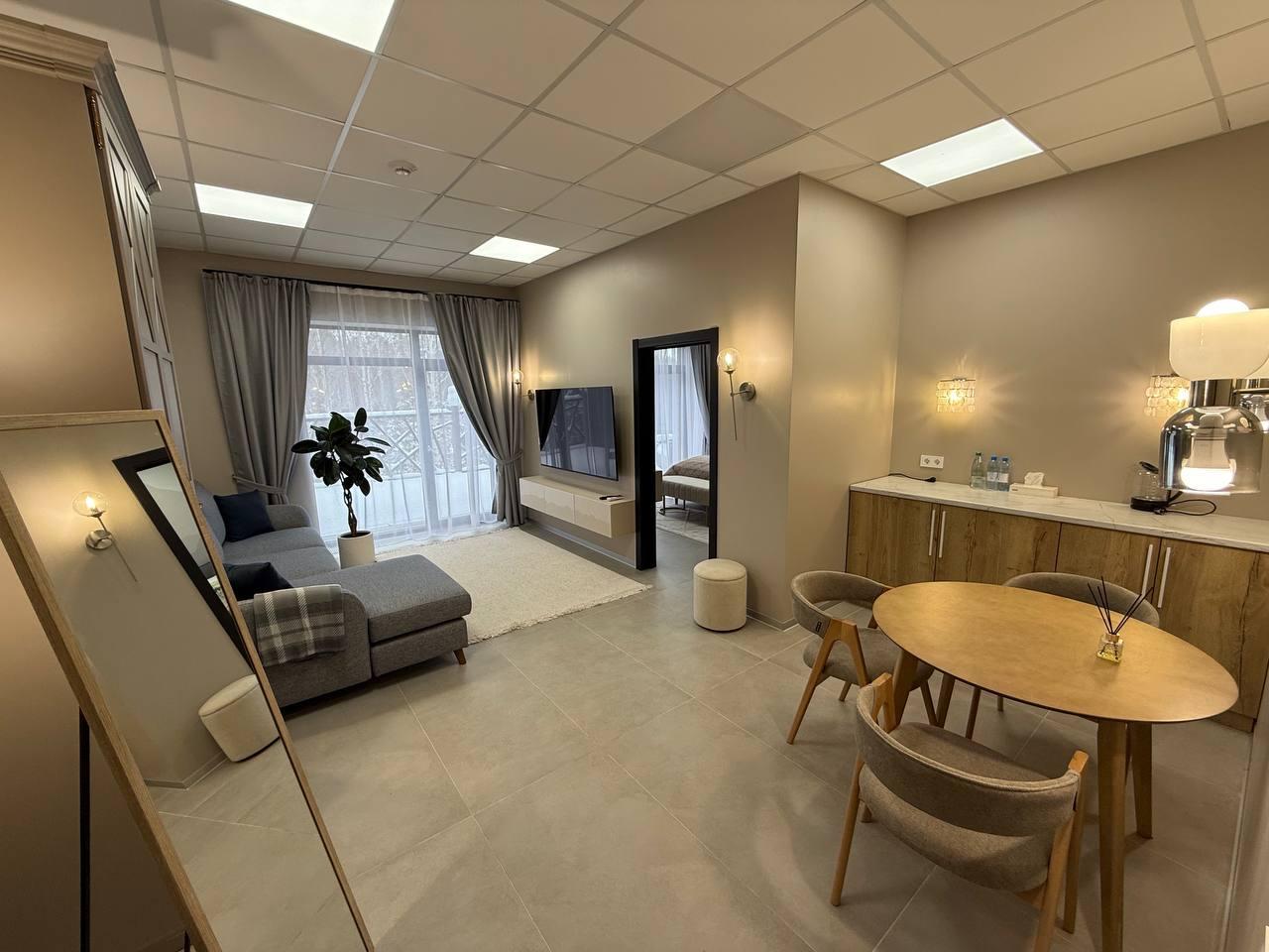 Люкс Дуплекс 2-комнатный с кухней и террасой