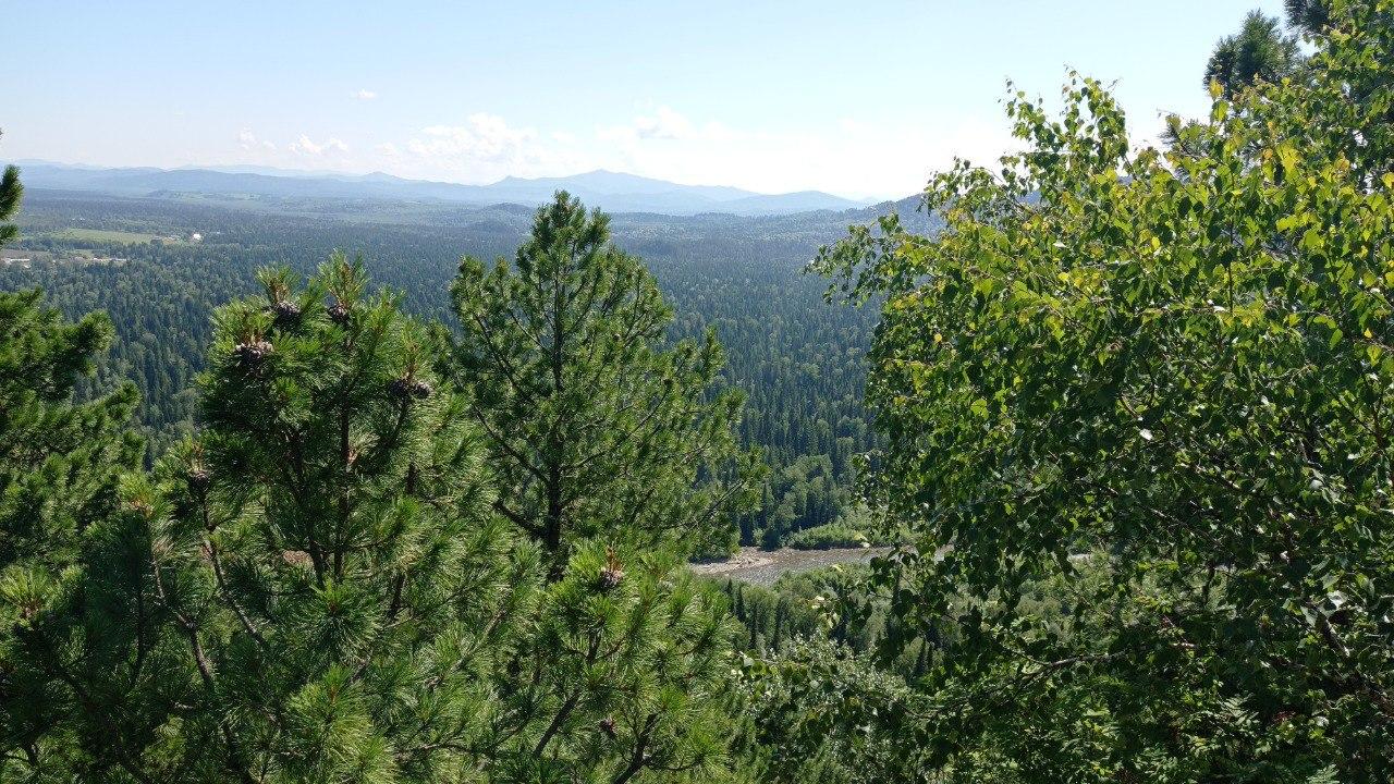 Вид на горные дали