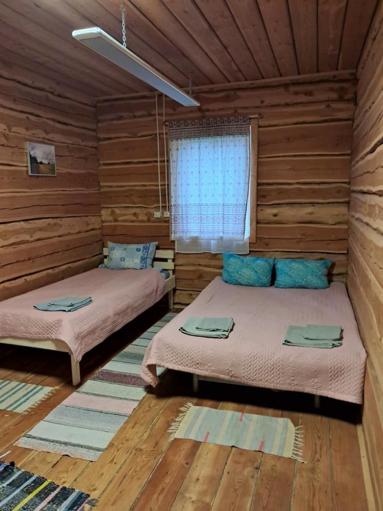 Домики 6,7,8 - 3-х  местные. Однотипные