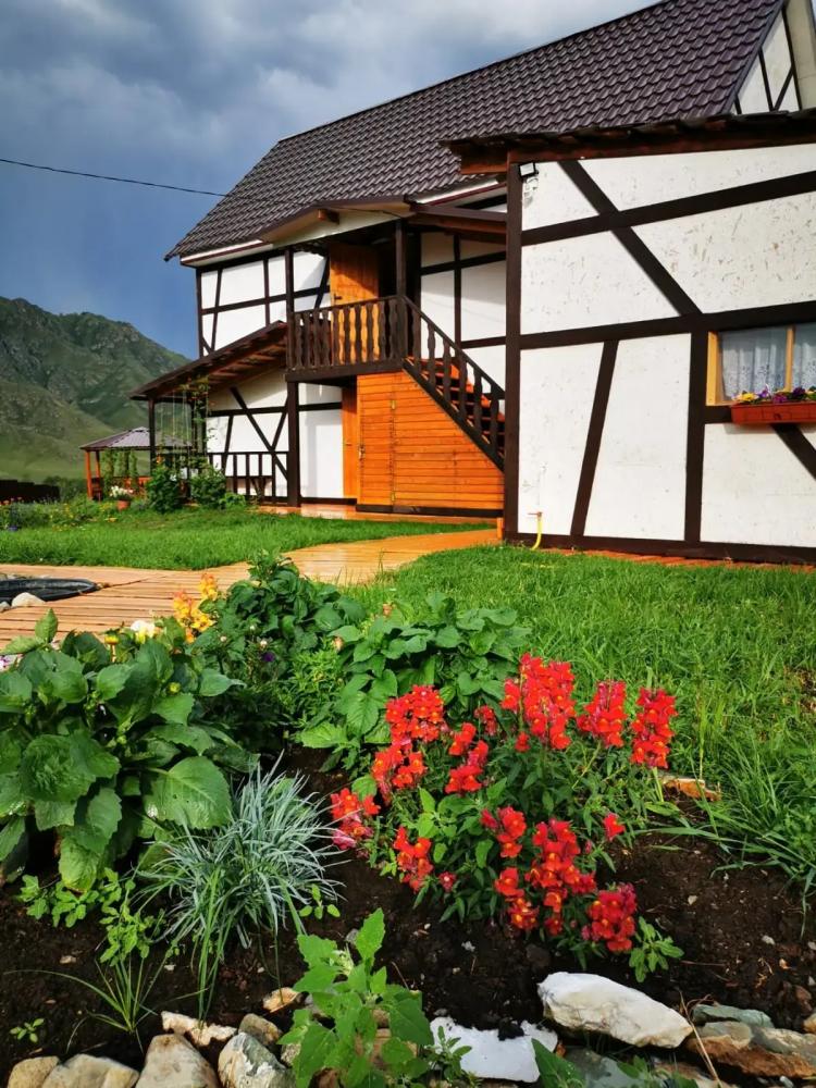 Гостевой дом "Салкын" на Алтае в Онгудае