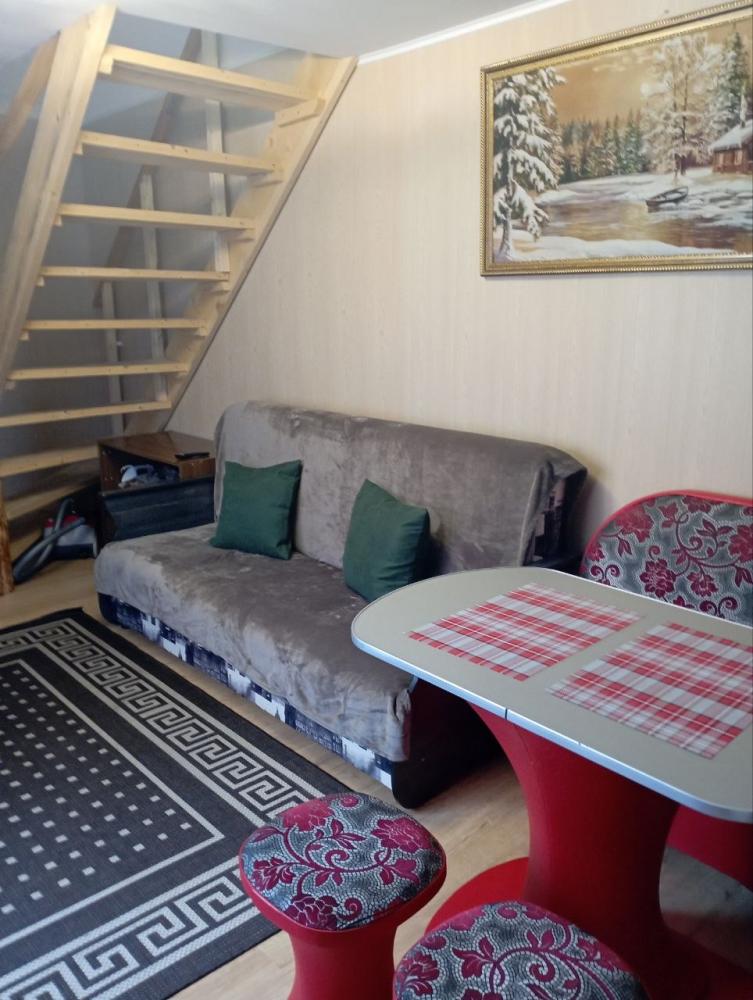 Двухэтажный дом в Акташе на 5-8 человек