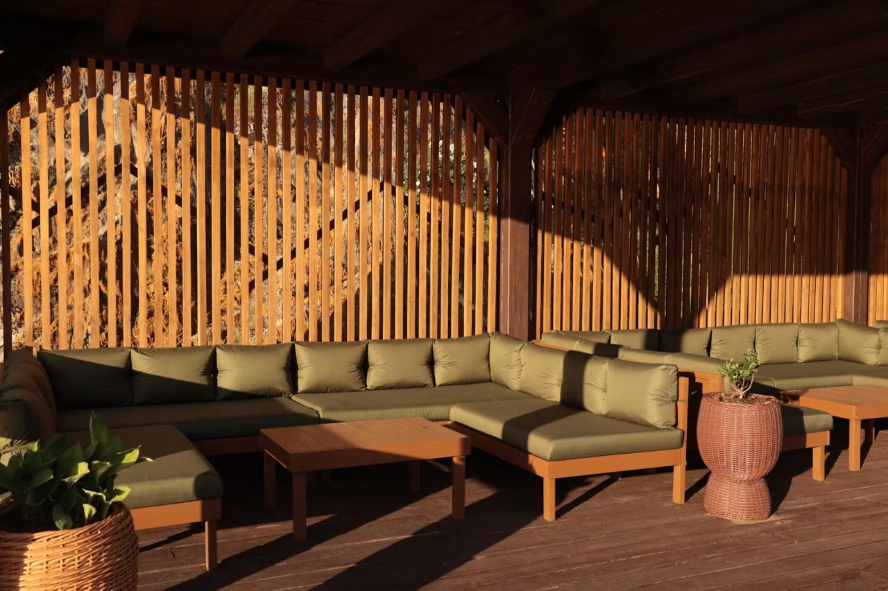 Зал для практик на Алтае 