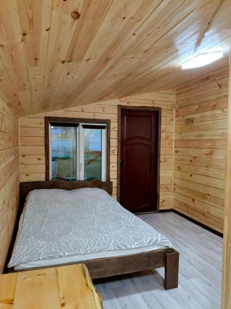 Номер 5, двух местный, в домике на два номера