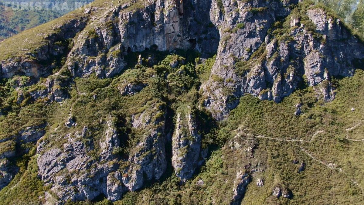 Тропы к пещерам