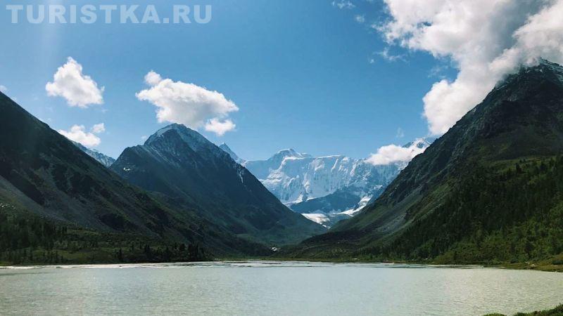 Озеро Аккем Алтай гора Белуха