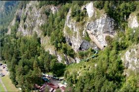 Отдых на Алтае : Гора с Тавдинскими пещерами