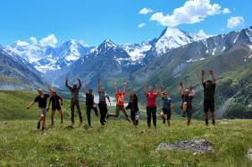 Активные туры в Горном Алтае от Высотника : Выход на плато Сырыбель