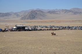 Фестиваль охотников беркутчи в Монголии