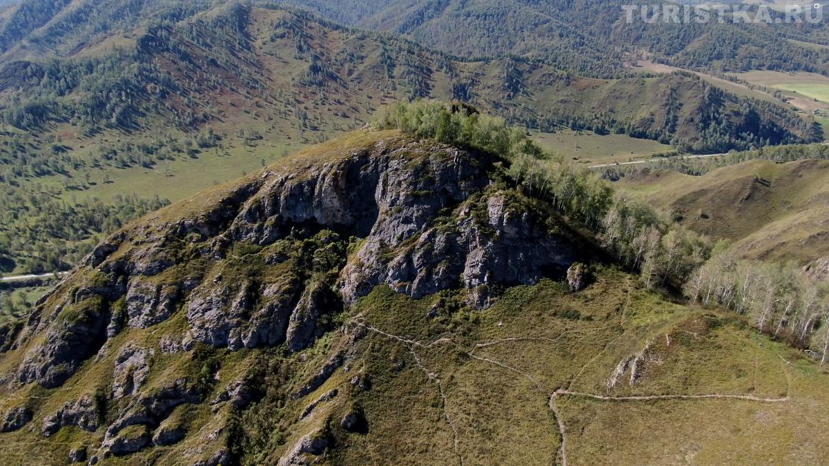 Гора Шаманка и тропы к пещерам и на гребень