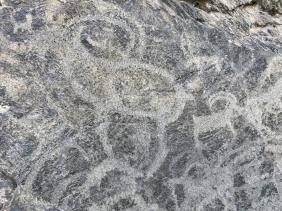 Петроглифы грота Куюлю