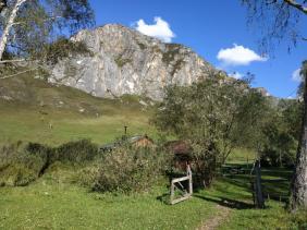 Достопримечательности Пещеры горы Шаманка (Барлакский карстовый массив)