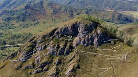 Гора Шаманский камень и тропы к пещерам