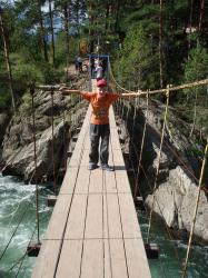 Мост через реку Чемал