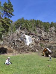 Камышлинский водопад с поляны