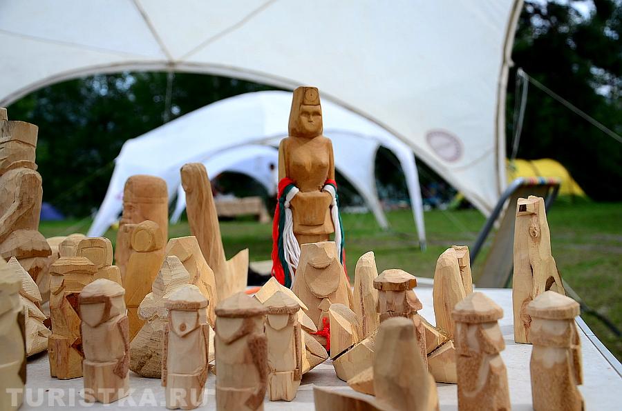 Мастре-класс «Деревянные фигурки топором»