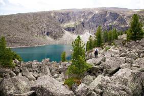 Потайное озеро Бащелакский хребет. Усть-Канский район Алтай.