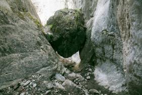 Арья; Сухой водопад; Баатыр-Таш, Чемальский район Алтай