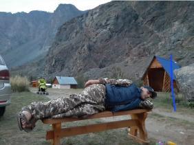 - Дорогой, ты ребёнка усыпил? - Ага ..., Чулышманская долина