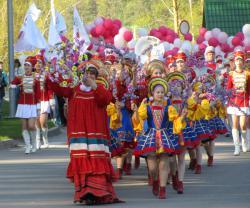 Цветение Маральника : Торжественное шествие