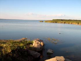 Озеро Горькое-Перешеечное