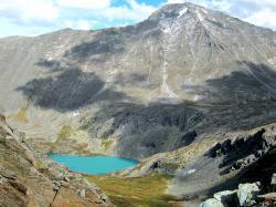 Горный Алтай : Перевал Куйгук : Озеро Акчан с перевала Куйгук