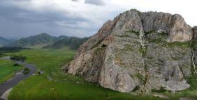Горный Алтай : Гора Белый Камень и Усть-Канская пещера