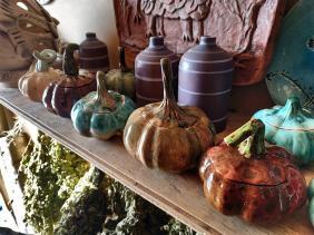 Горный Алтай : Чем заняться в Чемале : Сувениры на Виа Феррате : Керамика ручной работы