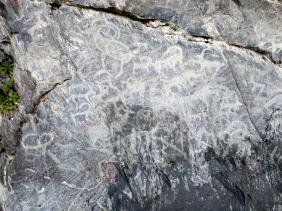 Петроглифы грота Куюлю