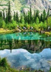 Горный Алтай : Активные туры от фирмы «АлтайГеоТур» : Гейзеровое озеро
