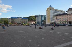 Площадь Ленина  в Горно-Алтайске