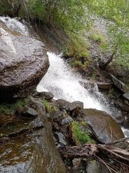Горный Алтай : Базы в долине Чулышмана : Глэмпинг «Контуртук» : Водопад на реке Ош 