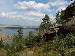 Вид с г. Большуха на Саввушкино озеро
