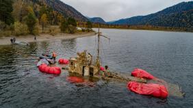 Горный Алтай : Телецкое озеро : Операция судоподъема «Ирбиса» на Телецком озере