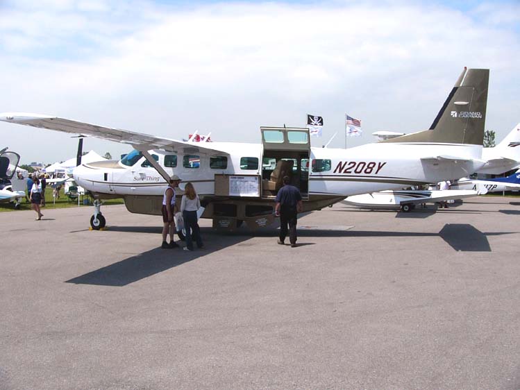 Самолет Cessna 208B Grand Caravan